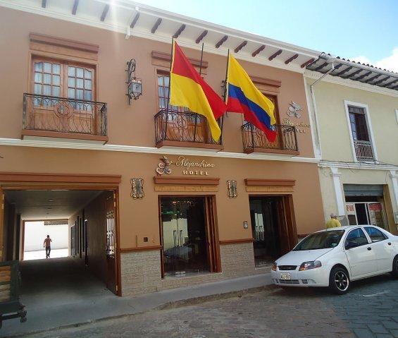 Alejandrina Hotel Cuenca Exteriör bild