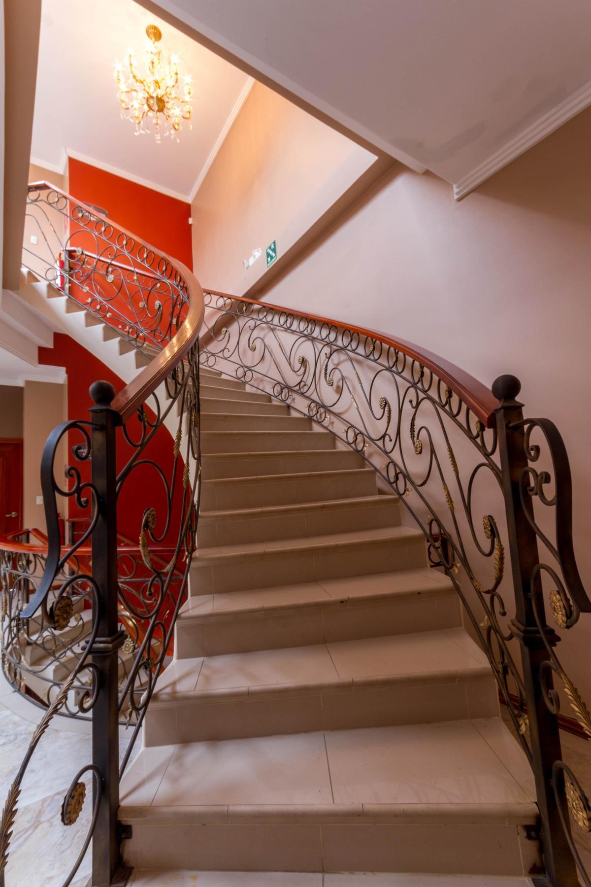Alejandrina Hotel Cuenca Exteriör bild