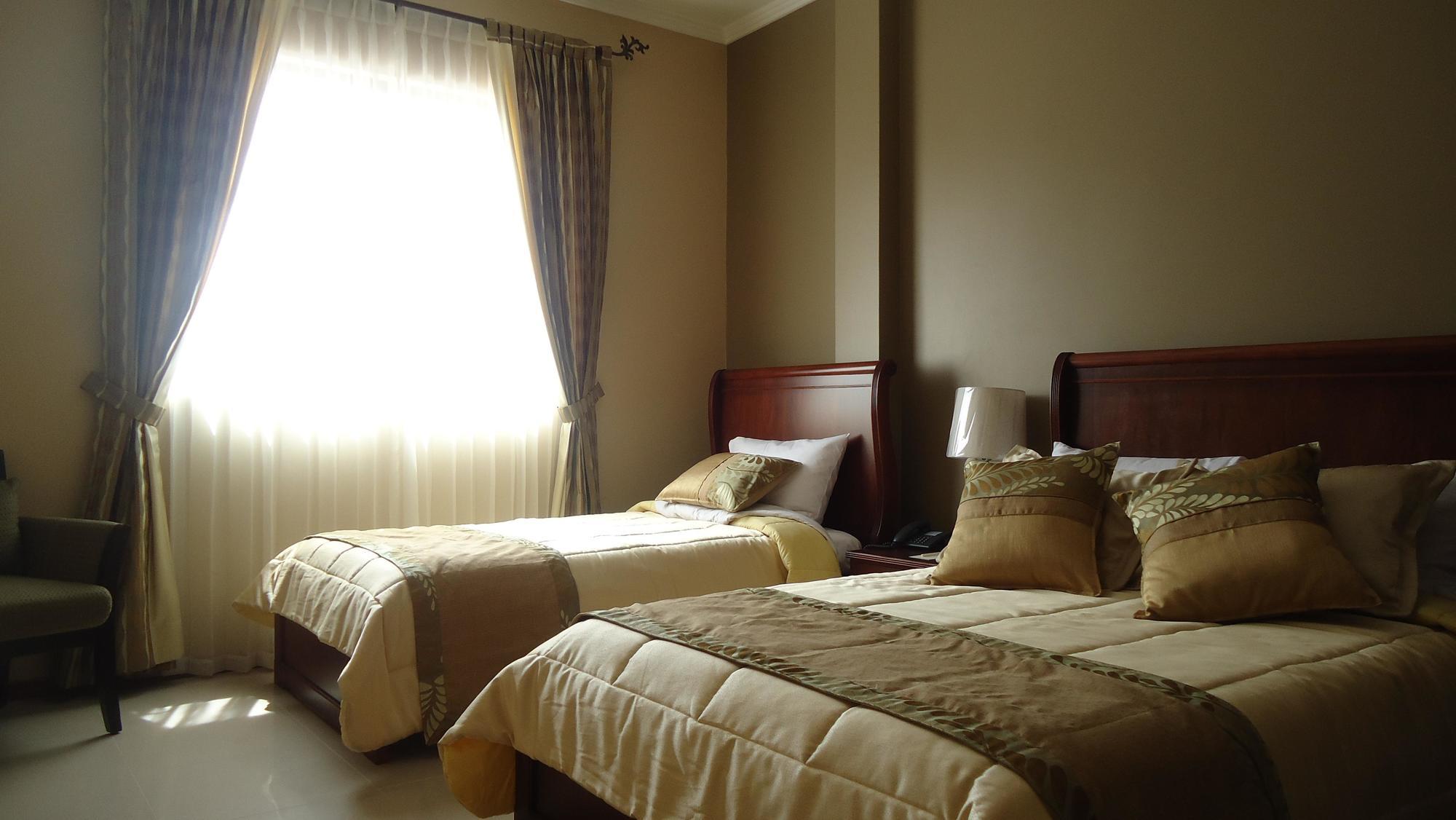 Alejandrina Hotel Cuenca Exteriör bild